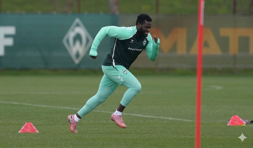 Boniface's Belly Backfires: Man Utd, Arsenal, Chelsea Baffled as Striker Returns Overweight!