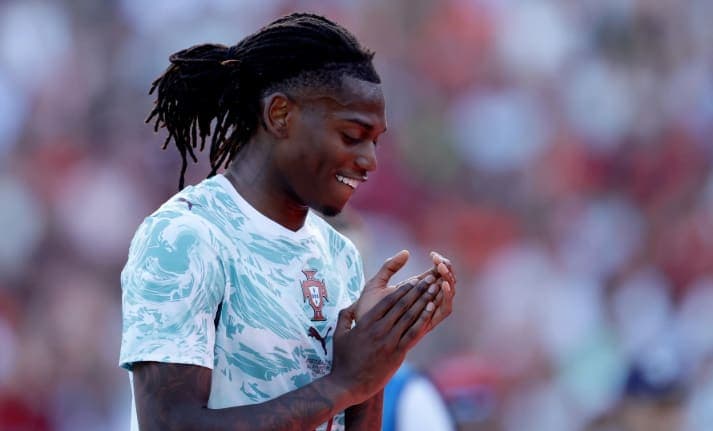 Rafael Leao red card sparks Arsenal transfer talk after World Cup warm‑up bust‑up