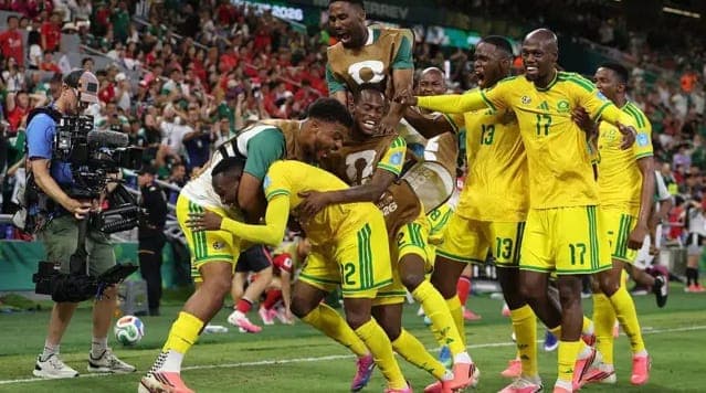 South Africa 1-0 South Korea: World Cup Group A Result