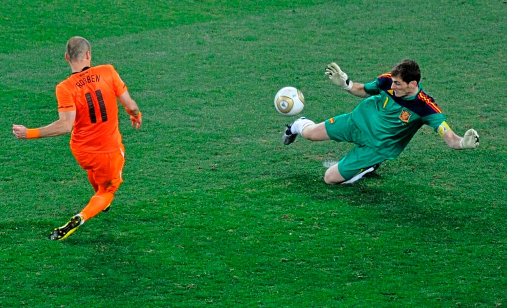 World Cup Moments #21: Casillas Saves Robben in the Final