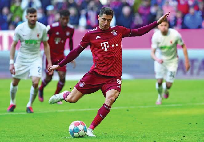 Greatest Penalty Takers #14: Robert Lewandowski
