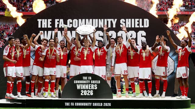 Arsenal crush Manchester City in Community Shield win