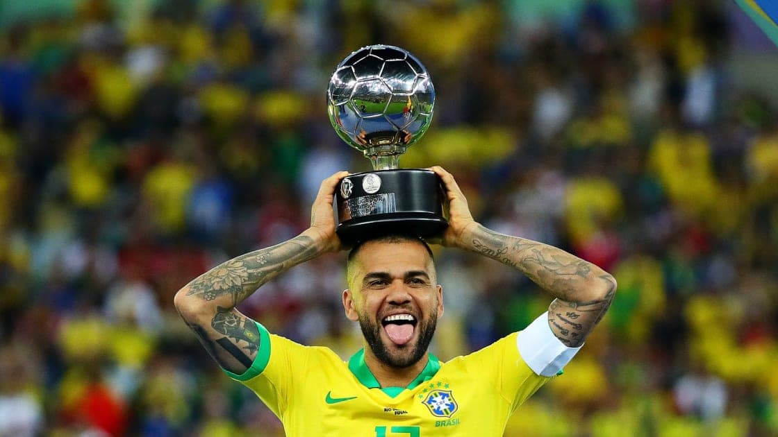 Greatest Defenders #25: Dani Alves