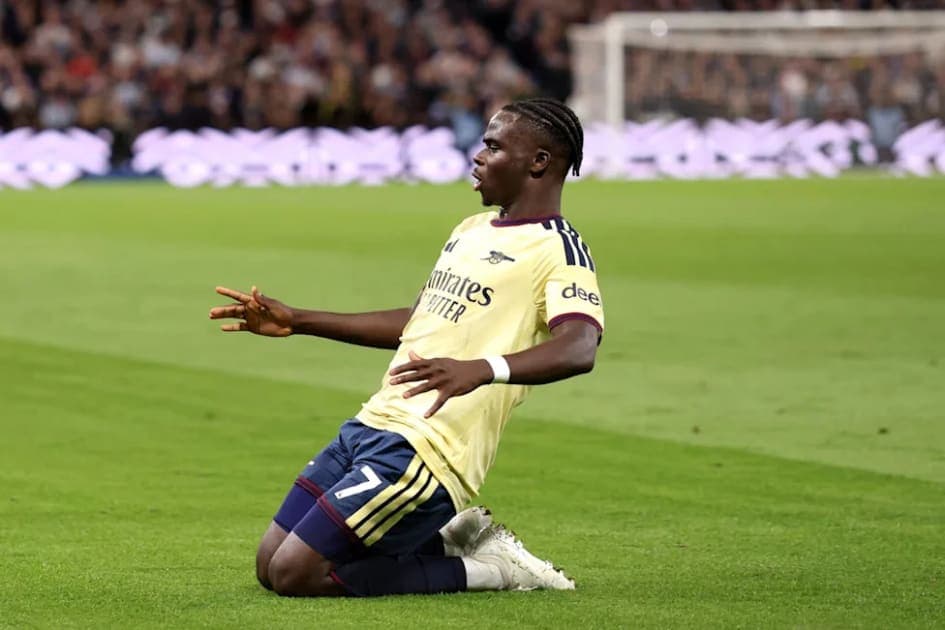 Saka goal earns Arsenal hard-fought win at Aston Villa