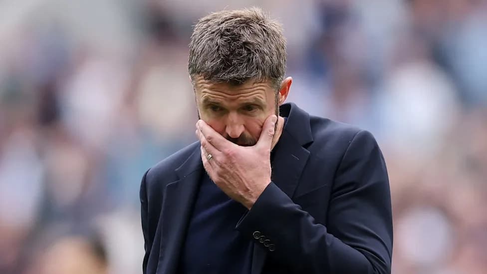 Manchester United Premier League slump worries Carrick after City loss