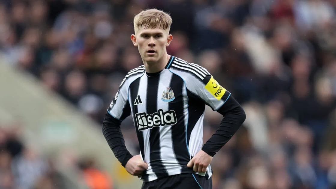 Newcastle defender Hall shocked by England World Cup omission