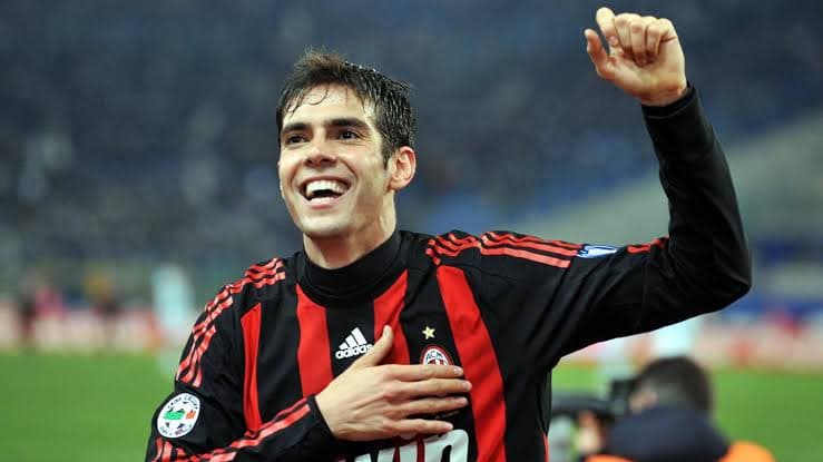 Greatest Midfielders #19: Kaká