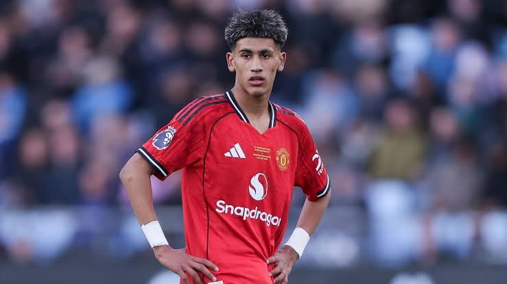 Manchester United starlet JJ Gabriel restores Instagram posts after exit request